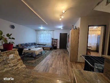 Casă de vânzare în Bârșău, comuna Hărău - la doar 15 km de Mun Deva