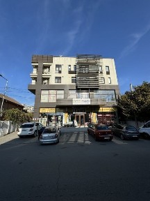 Apartament /zona Piata Caracal