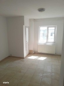 Vand Apartament 60mp Semidecomandat Filiasi