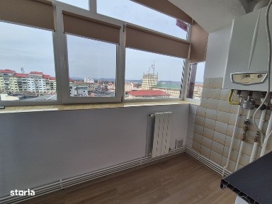 Închiriez garsoniera ultracentral