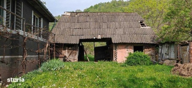 Casa si teren intravilan 3426mp la Poiana Galdei