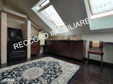 Apartament 2 cam decomandate Str.Florilor Floresti