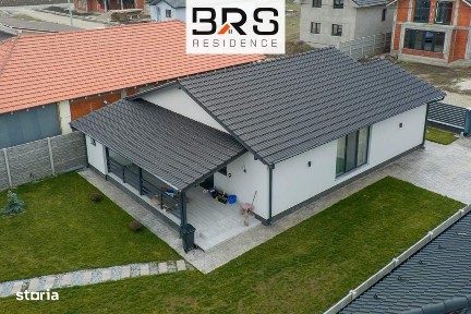 Casă de vânzare, teren 540mp, intrare Santandrei la drumul nou.