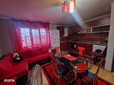 Apartament de 2 camere, decomandat, 36 mp., zona Andrei Muresanu.