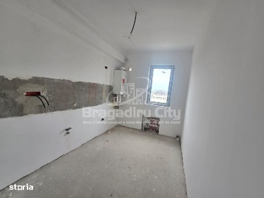 Ap 2 cam et 3/3 zona Penny Market Crisul Repede