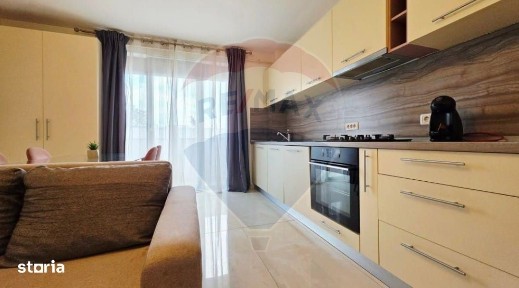 Apartament cu 3 camere si loc de parcare de inchiriat zona AFI