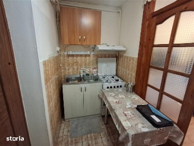 Garsoniera zona Garii