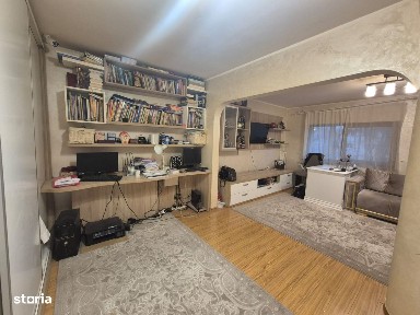 Apartament 3 camere Obcini + Garaj de vanzare