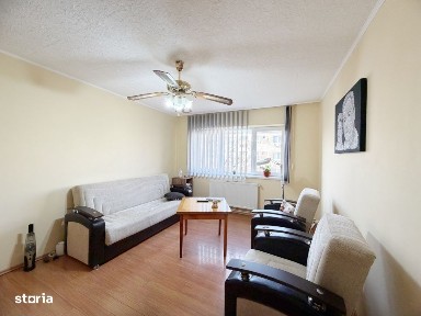 Apartament 3 camere, semidecomandat, 52mp utili, zona Dacia