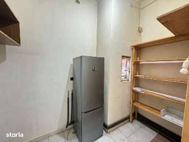 Casa 4 camere de închiriat zona centrala