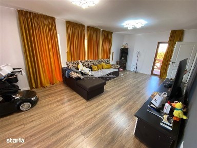 Casa cu 4 camere, Curte 350mp, 3 Parcari, Cristian