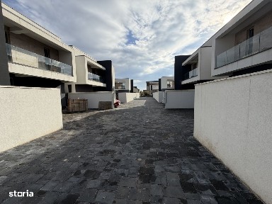 Casă la cheie în Barieră Vâlcii