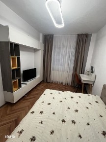 Apartament 3 camere, decomandat -central