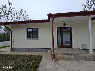 Casa plan parter Breazu-Copou, libera, mutare imediata
