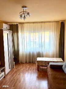 Apartament finisat 3 camere, garaj sub bloc zona Dva Nord