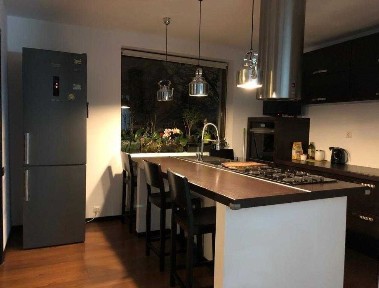 Casa deosebita de vanzare - Stefanestii Noi, Arges