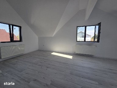 Vila 5 camere-Vedere la Padurea Teghes-Domnesti