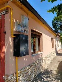 Vând casă în Oradea