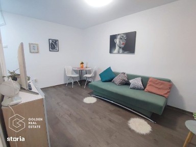 Garsoniera tinereasca, etaj 3, 6 Vanatori