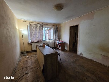 DE VANZARE-APARTAMENT 2 CAMERE-ALEXANDRU CEL BUN