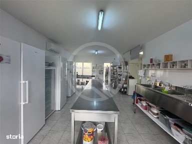 Spațiu Comercial cu Afacere la Cheie + Laborator de Prăjitur