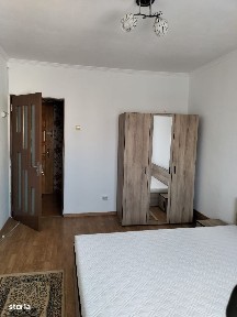 Ofer spre închiriere garsoniera Mioveni, mobilată și utilata complet