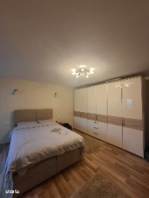 De vanzare garsoniera zona ultracentrala, mobilata utilata, etaj 1