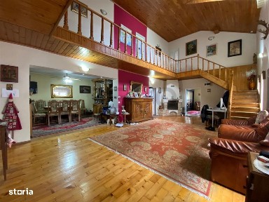 Casa cu 7 camere in Velenta, strada Razboieni