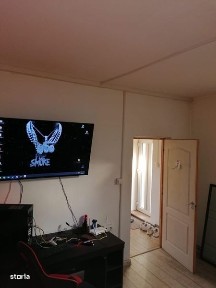 Vand apartament cu o camera decomandat curte comuna Budai Deleanu