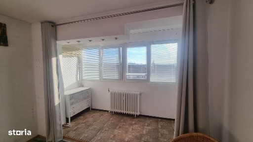 Apartament cu 2 camere decomandat