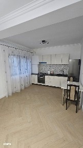 Apartament 2 camere zona Rovine