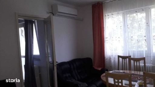 Închiriez apartament