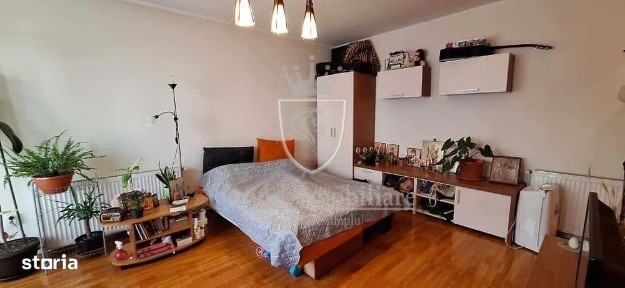 Apartament de vanzare cu o camera 37mp, zona Buna Ziua