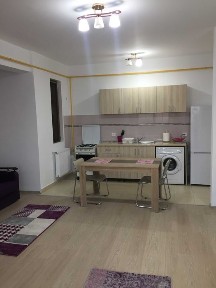 Închiriez ap 2 camere complet mobilat și utilat