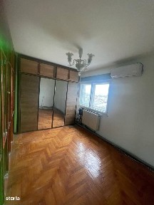 De vanzare duplex cu 4 camere, 3 balcoane, in zona Hotel Roman