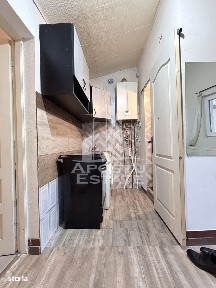 Casa la curte comuna Dambovita malul Begai