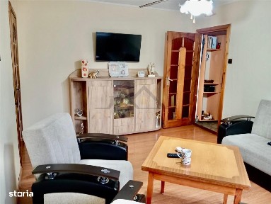 Apartament 3 camere, 52 mp, et.3 + centrala - Zona Dacia
