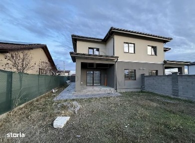 Duplex 5 camere - bucatarie separata - toate utilitatile