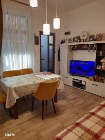 Vand casa in Simeria