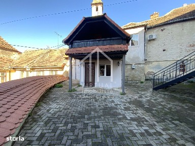 Casa individuala 4 camere de vanzare- Sibiu Pasajul Scarilor