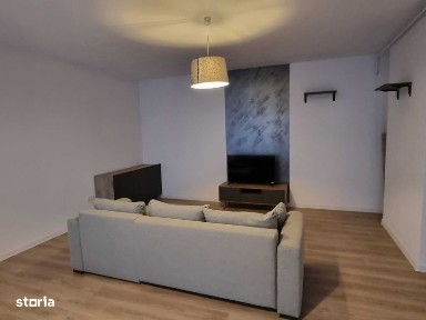 Apartament cu 3 camere, zona Soarelui - Girocului, parcare proprie