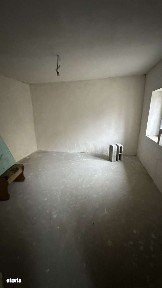 Casa de vânzare în Dej, preț negociabil