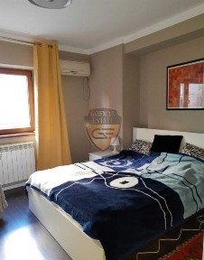 3 camere, Ultracentral la 200 m de plaja,balcon, jardiniera, renovat