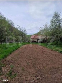 Casa cu 3 camere, ideala pentru locuit sau casa de vacanta - Almasu