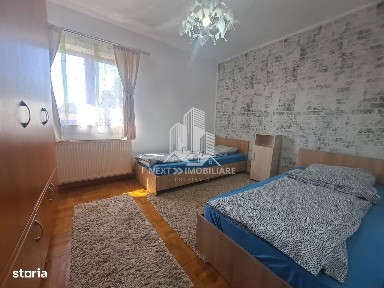 Casa 5 Camere Mangalia, P+1, curte, loc de parcare