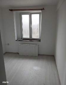 Marasesti-Garsoniera confort redus,et.1,pret 14500Euro