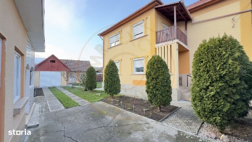 Casa 4 camere P+1, Teren 433 mp - Str. Cornului - Carei