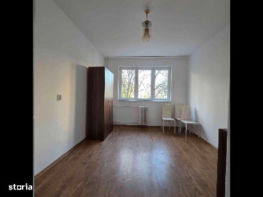 Garsonieră de Vânzare! ETAJUL 1. Poieniței/Splaiul Crișanei