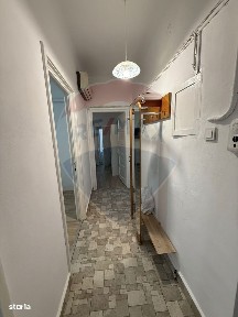 Apartament cu 3 camere de închiriat în zona Ultracentral