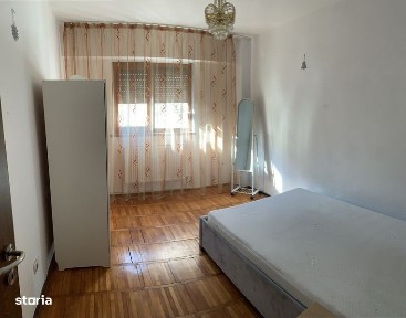 Ofer spre vinzare apartament 3 camere